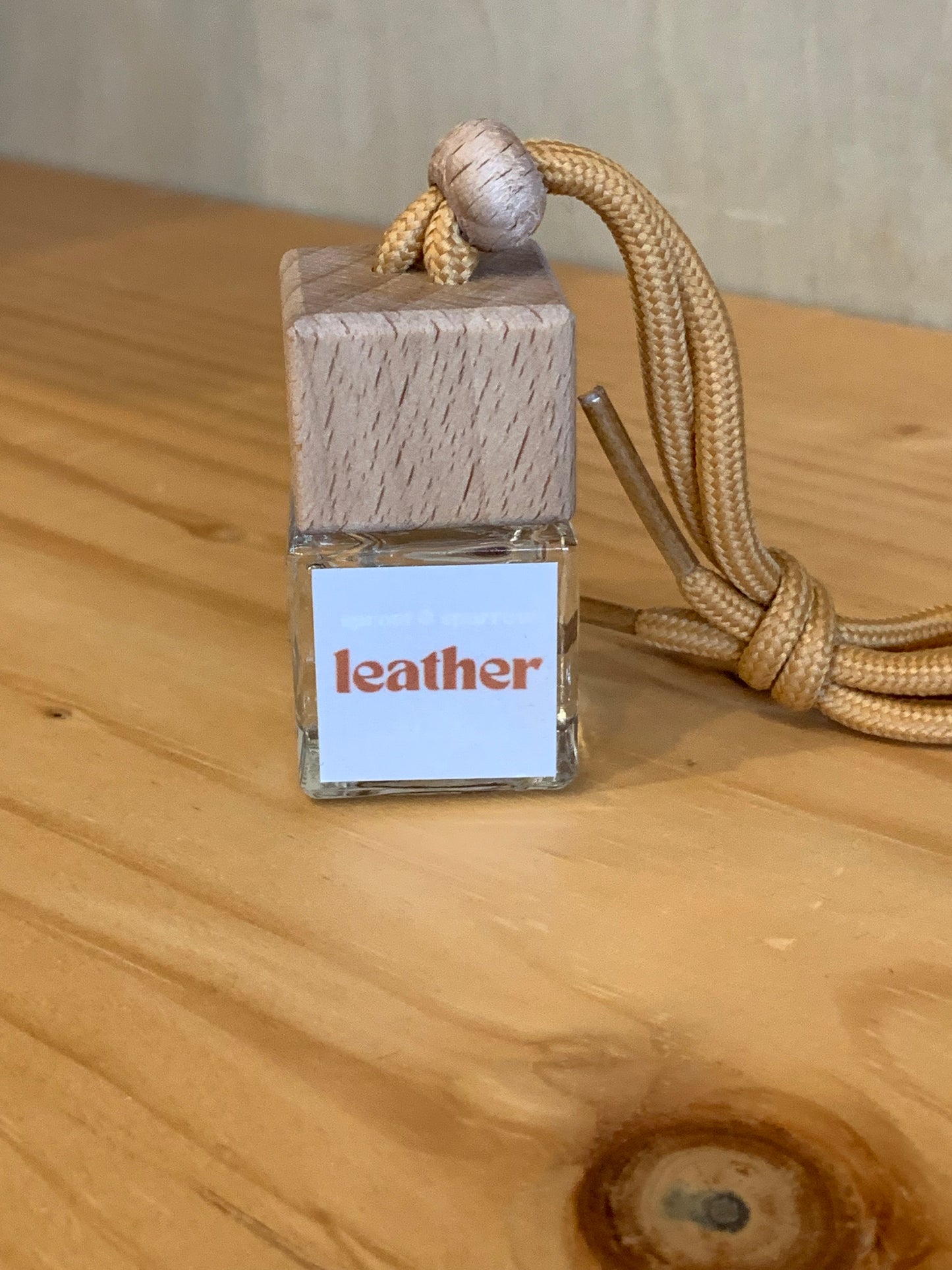 Sprout & Sparrow - Leather Car Diffuser