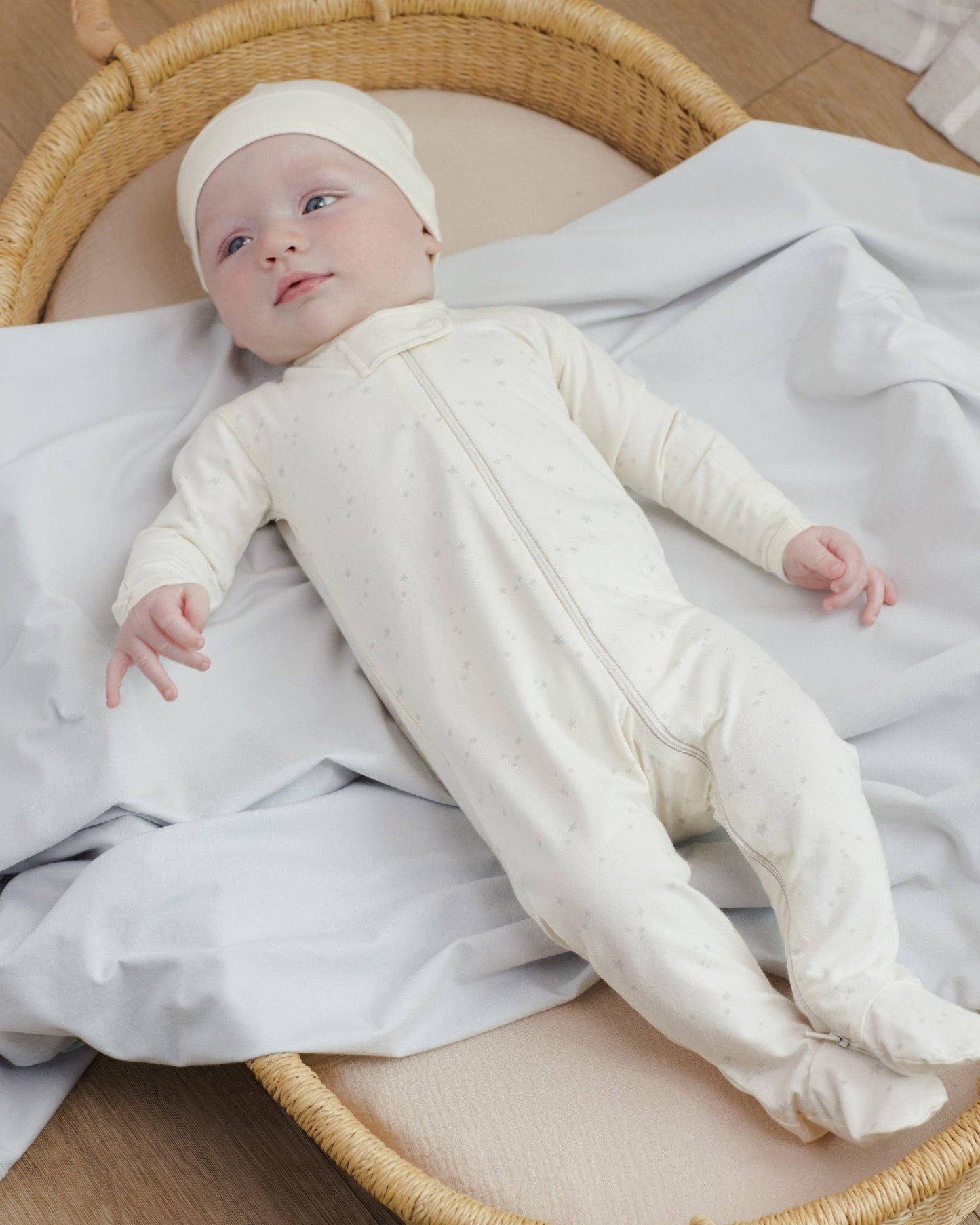 Baby Swaddle || Fog