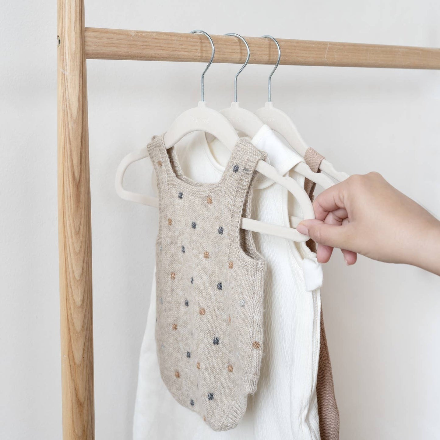 Kids & Baby Velvet Hangers (2 Packs of 15)