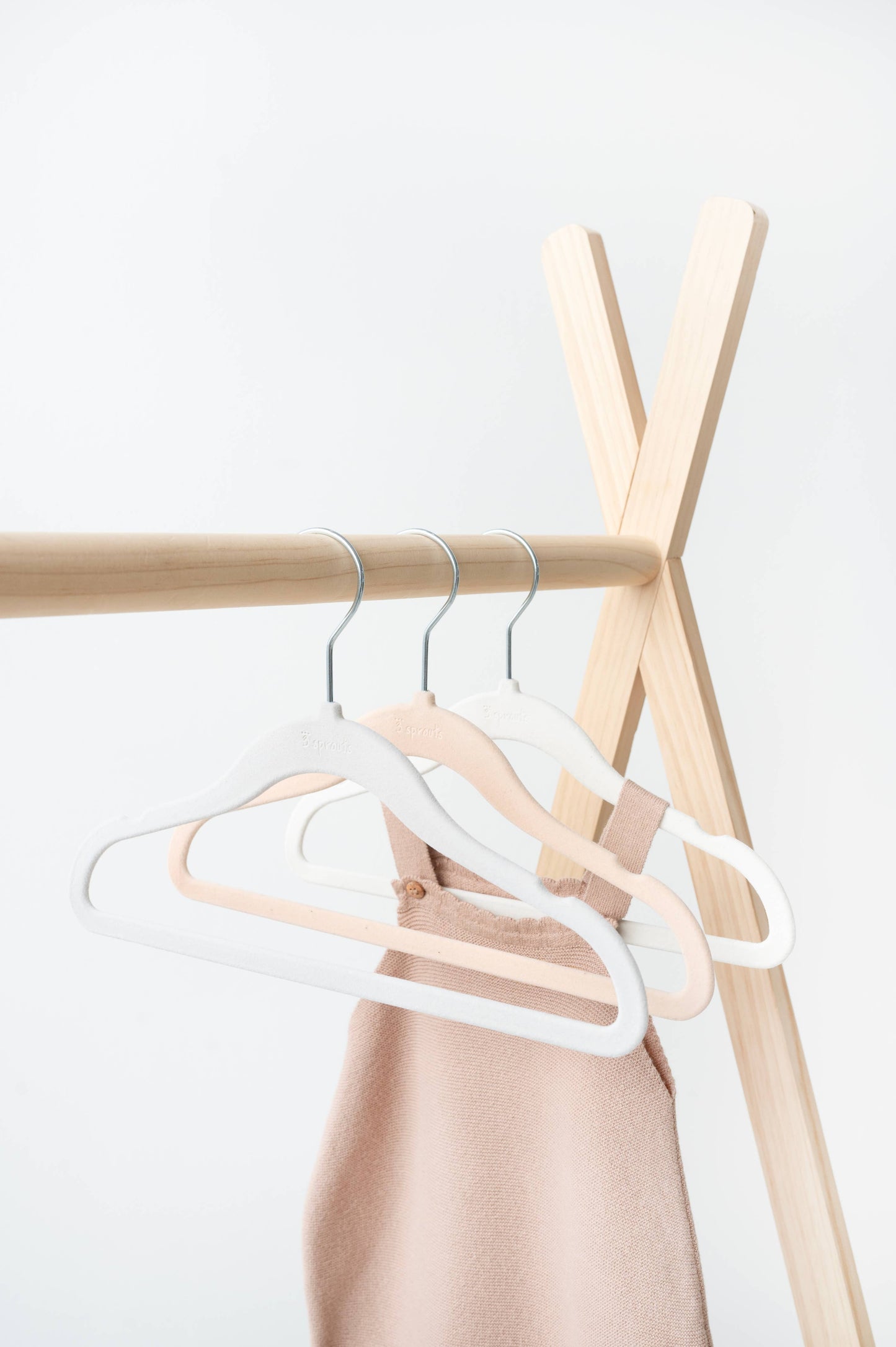 Kids & Baby Velvet Hangers (2 Packs of 15)