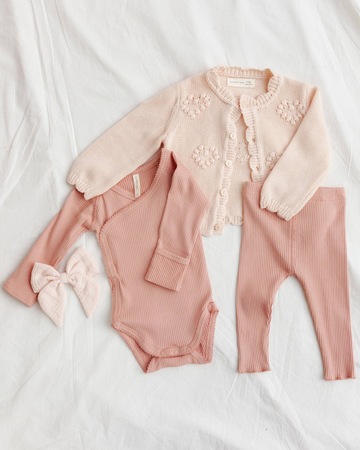 Knit Cardigan || Petal