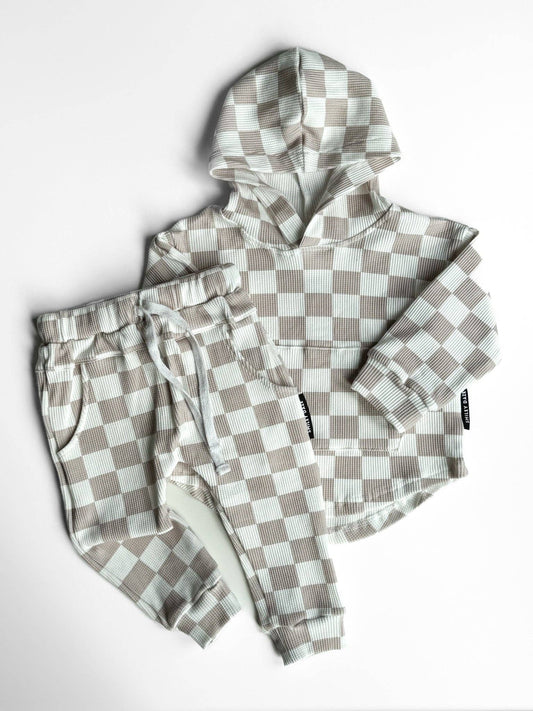 TAN CHECKERED • WAFFLE SET