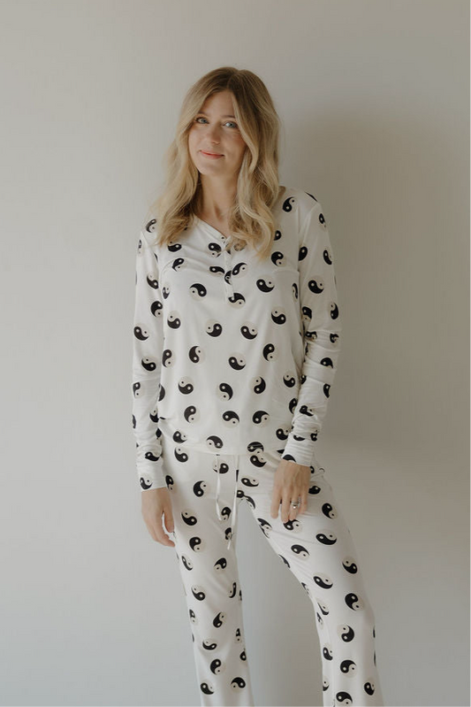 Women's Bamboo Pajama | Black & White Yin Yang