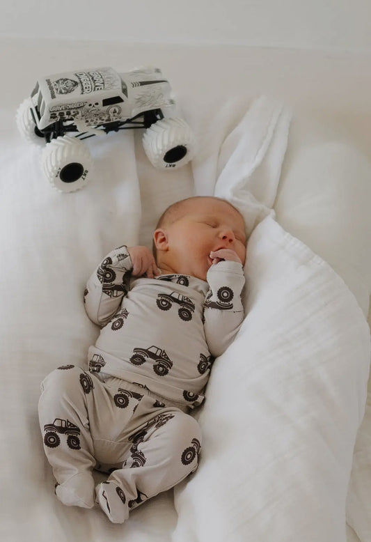 Sleepy Time Set || Monster Truck