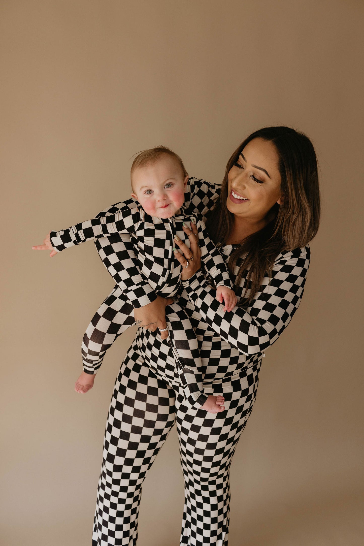 Black Checkered | Women's Bamboo Pajamas