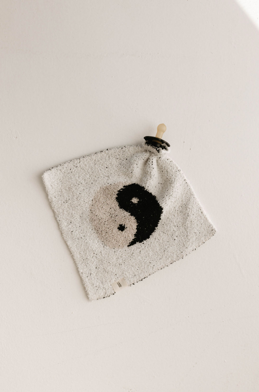 Yin Yang Black & White | Lovey