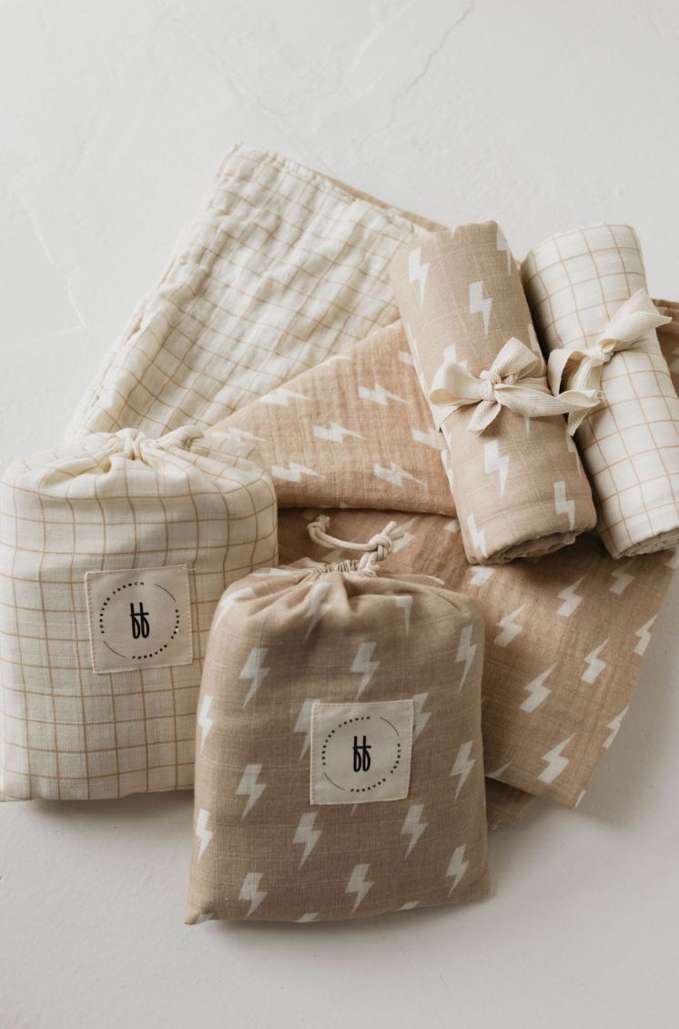 Tan and Cream Lightning Bolt & Golden Grid  | Reversible Muslin Quilt