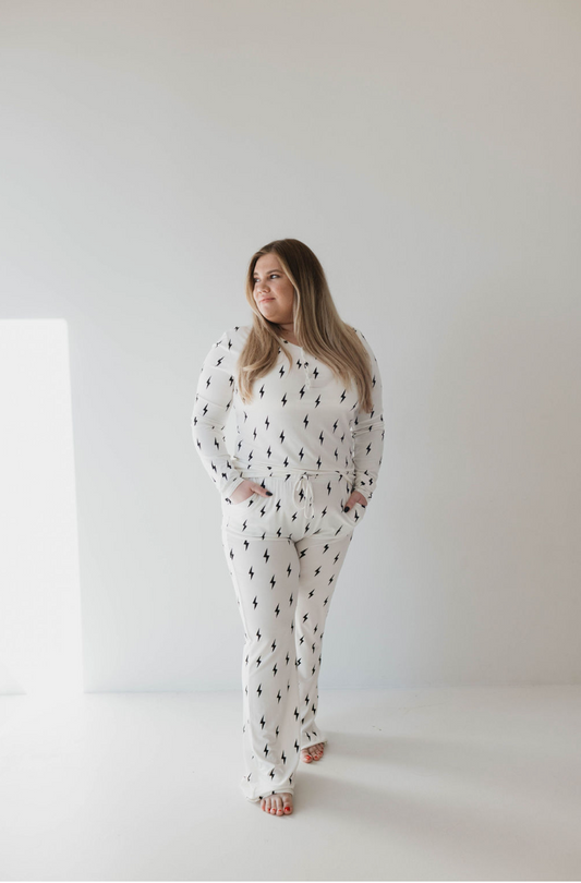 Women's Bamboo Pajama | White & Black Lightning Bolt