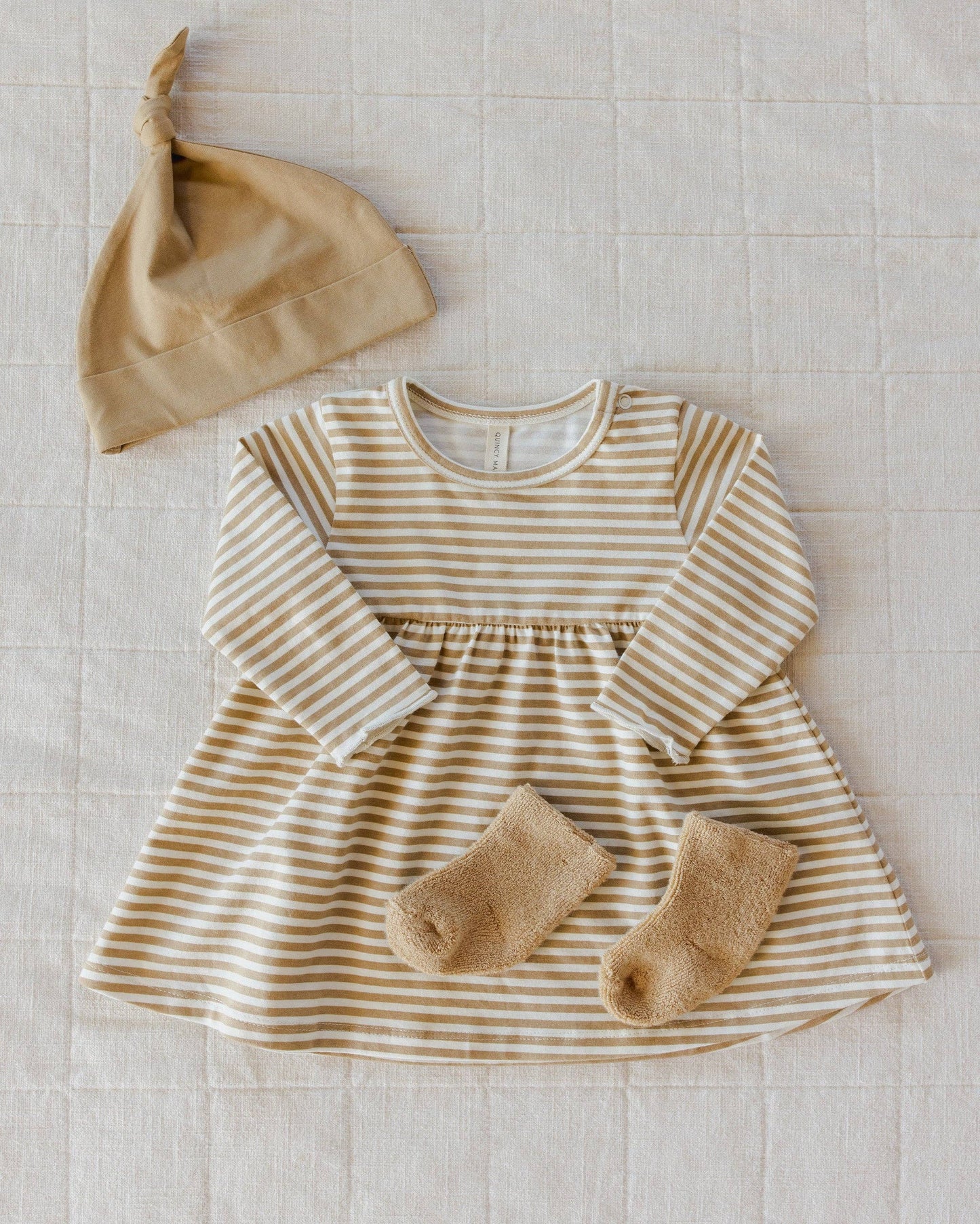 Fuzzy Socks || Honey