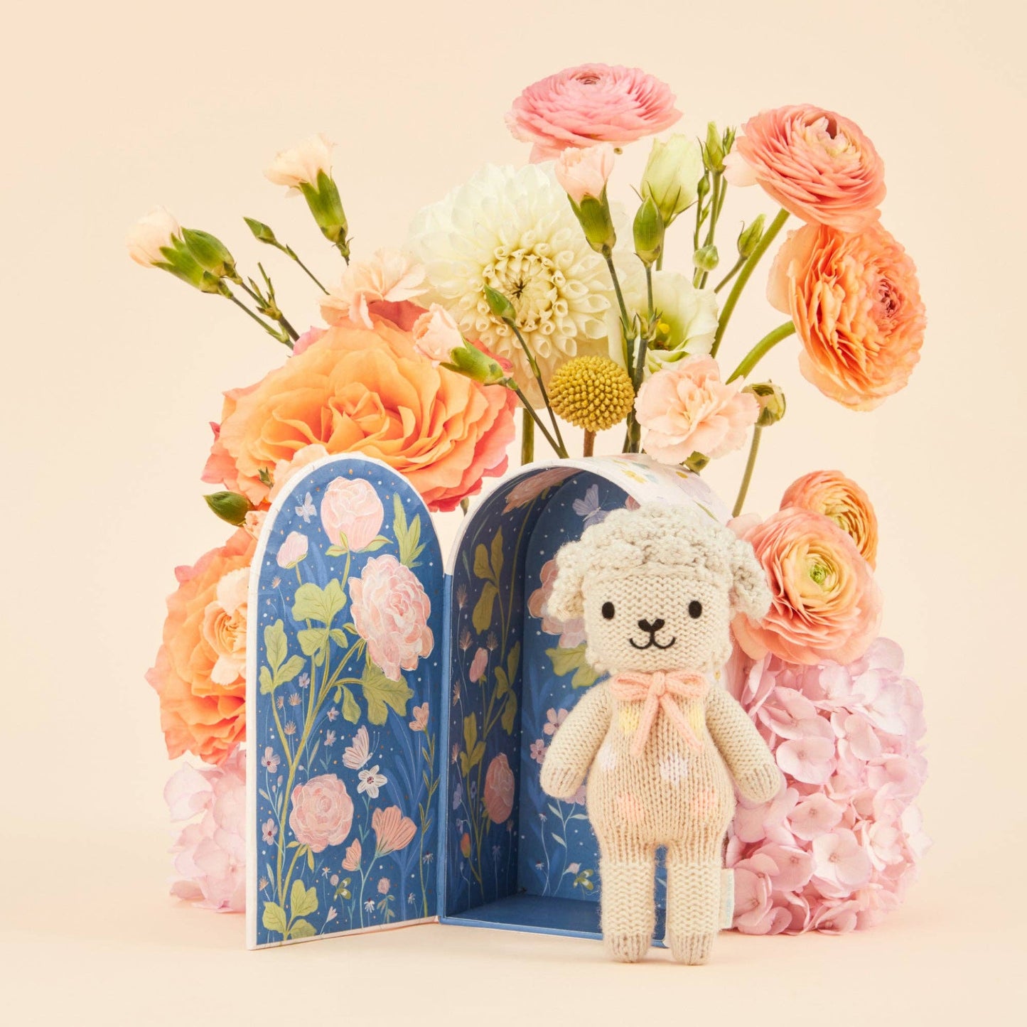 Tiny Lucy the Lamb (pastel)