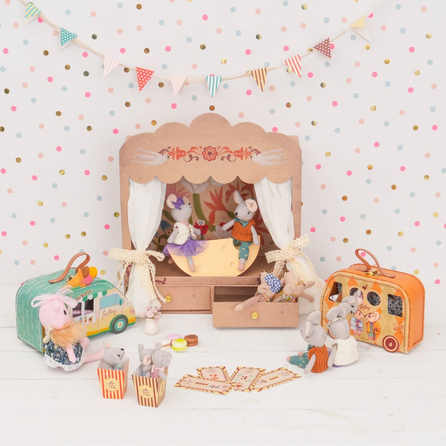 Mouse and the Moon Sweet Dreams Mouse