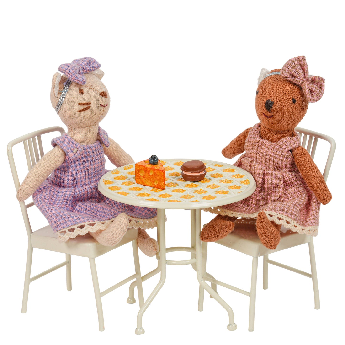 Table and Chairs Sunny Yellow Floral Pattern