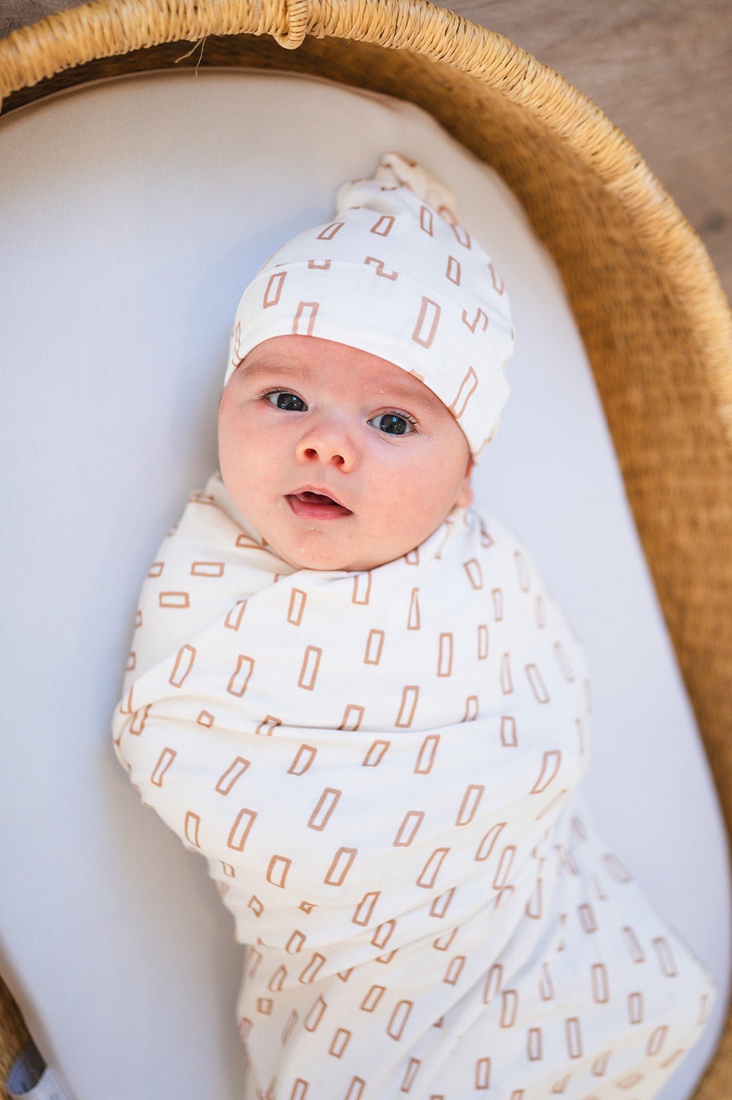 Knot Hat - Neutral Rectangle